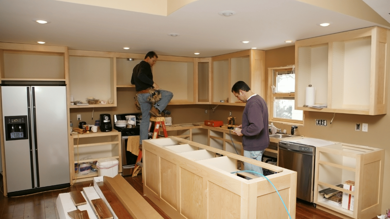 Right-Professionals-for-Kitchen-Installation